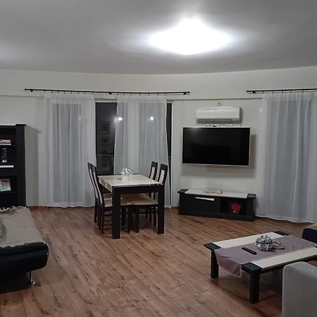 Panorama Apartament Plaza Tower Satu Mare Exterior photo